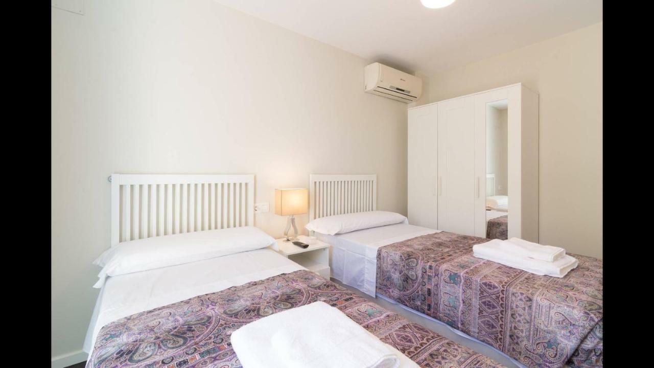 Kentia Rooms มาลากา ภายนอก รูปภาพ