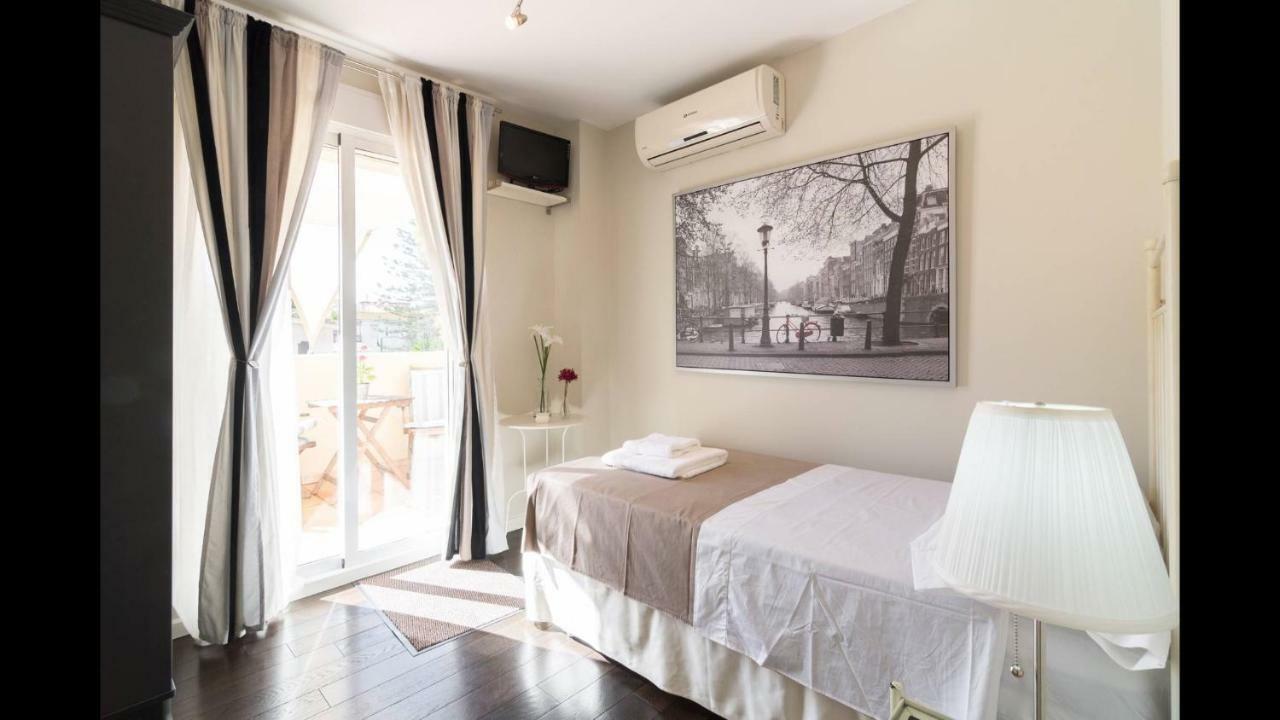 Kentia Rooms มาลากา ภายนอก รูปภาพ
