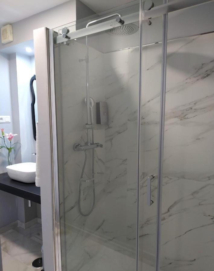 Kentia Rooms มาลากา ภายนอก รูปภาพ